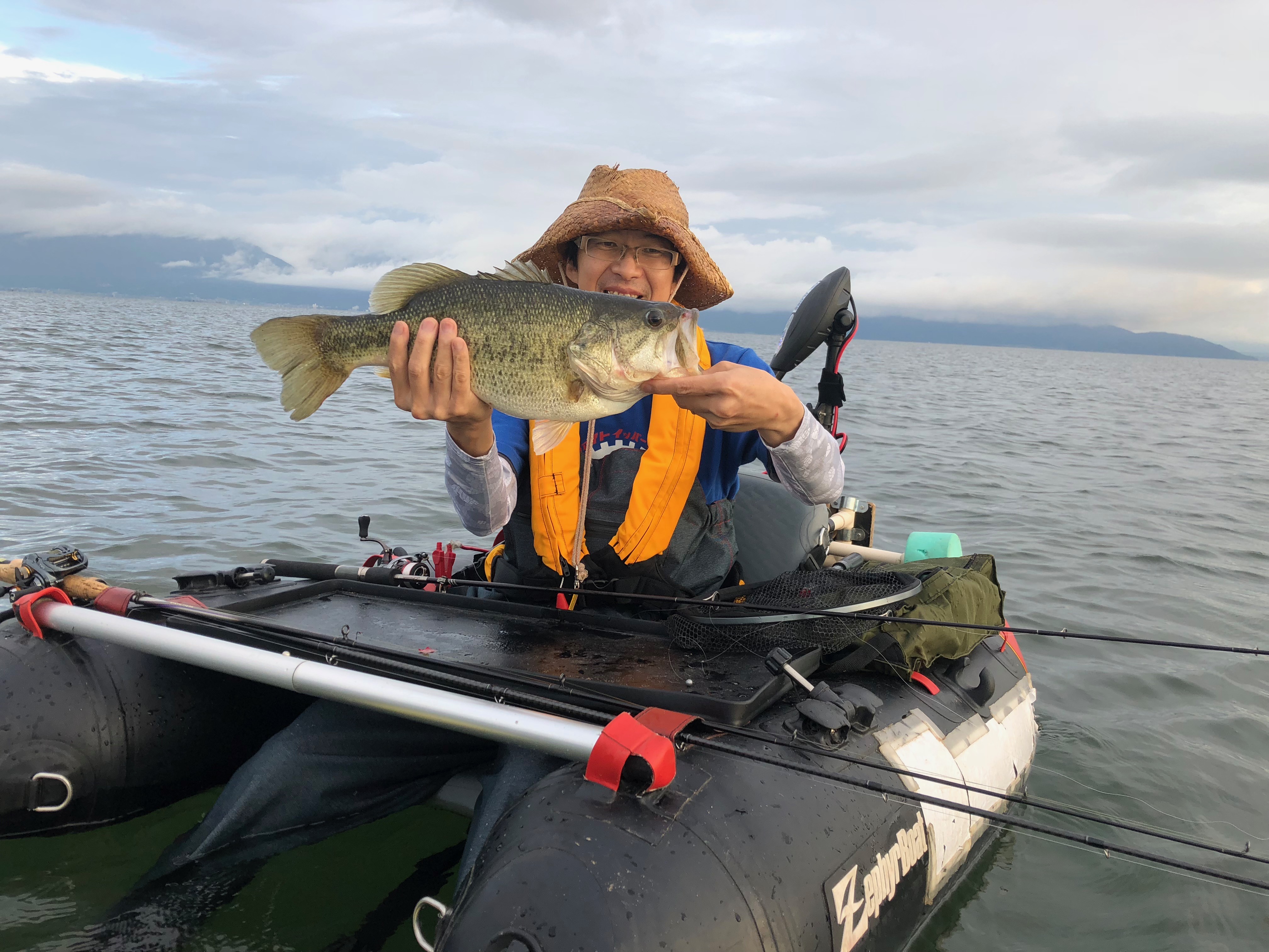 琵琶湖アノストで釣ったデカバス